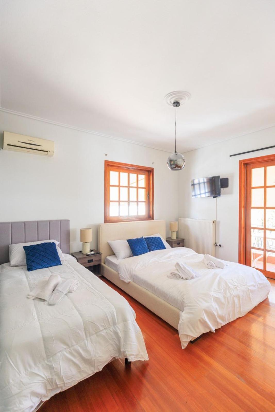 Aiolos Grand Super Lux Suite Kalamaki Alimos Near The Sea Athena Bagian luar foto